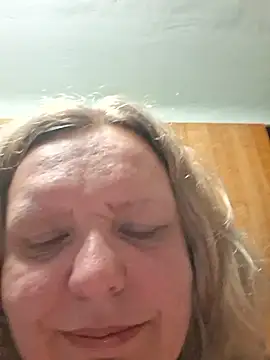 Snapshot of Sonya_Marmelad chatting on May 23, 2026, 10:14 pm Sonya Marmelad online show from May 23, 2026, 10:14 pm