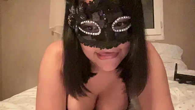 Snapshot of Mariah_off chatting on May 27, 2026, 8:06 pm Mariah off online show from May 27, 2026, 8:06 pm