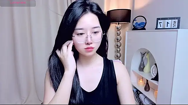 Snapshot of miuu6868 chatting on June 17, 2026, 2:03 am miuu6868 online show from June 17, 2026, 2:03 am