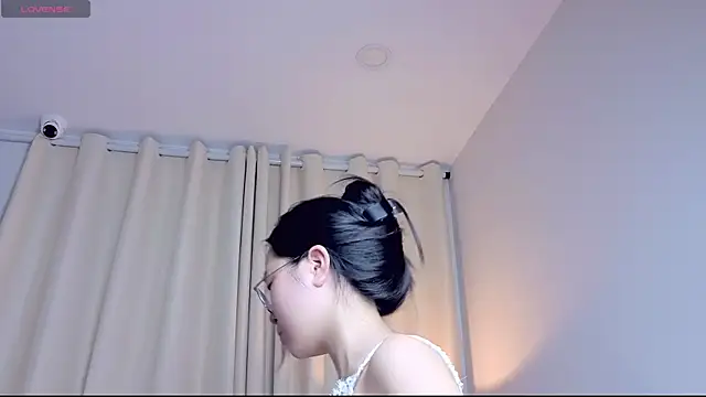 Snapshot of miuu6868 chatting on June 30, 2026, 2:12 am miuu6868 online show from June 30, 2026, 2:12 am