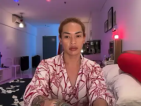 TsOlgaMarie online show from June 20, 2026, 1:47 pm