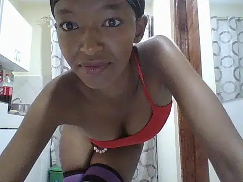 Miss lavagirl online show from June 18, 2026, 5:17 pm