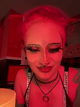 whimsicallylusty online show from May 27, 2026, 9:56 pm