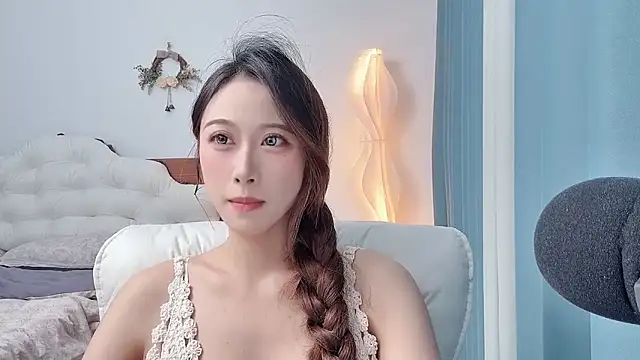 Snapshot of Annabb521 chatting on June 18, 2026, 10:52 am Annabb521 online show from June 18, 2026, 10:52 am