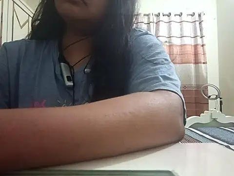 Snapshot of Neha-71 chatting on June 5, 2026, 8:58 pm Neha-71 online show from June 5, 2026, 8:58 pm