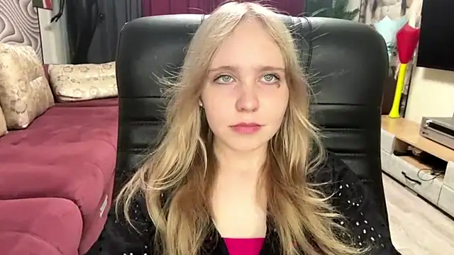 AnnyRocky online show from July 13, 2026, 11:24 am