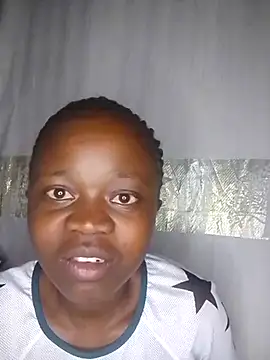 Snapshot of Carinasweets chatting on July 9, 2026, 3:54 am Carinasweets online show from July 9, 2026, 3:54 am