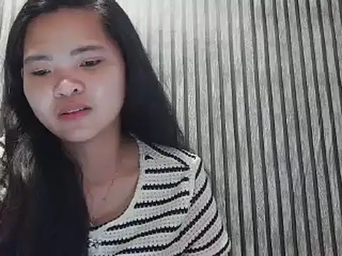 ClaritaMoore1 online show from May 26, 2026, 9:55 pm