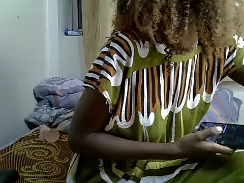 Snapshot of Holygoddess chatting on June 20, 2026, 4:32 pm Holygoddess online show from June 20, 2026, 4:32 pm