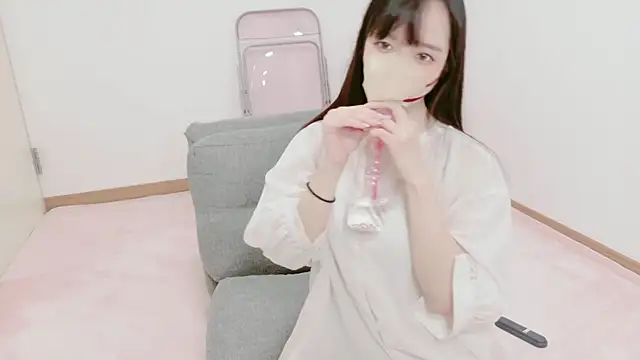 Hikari  o00 online show from June 10, 2026, 12:44 am