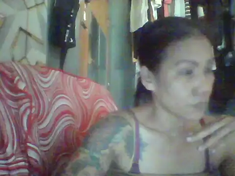 Snapshot of pinayheartaker chatting on June 4, 2026, 1:44 am pinayheartaker online show from June 4, 2026, 1:44 am