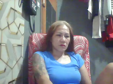 Snapshot of pinayheartaker chatting on June 17, 2026, 12:18 pm pinayheartaker online show from June 17, 2026, 12:18 pm