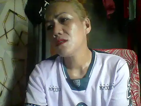 Snapshot of pinayheartaker chatting on July 2, 2026, 2:11 am pinayheartaker online show from July 2, 2026, 2:11 am