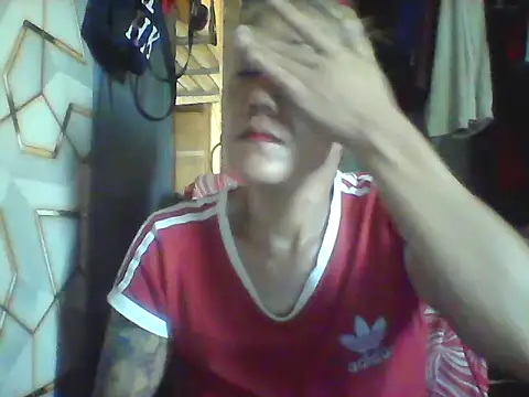 Snapshot of pinayheartaker chatting on July 8, 2026, 1:10 am pinayheartaker online show from July 8, 2026, 1:10 am