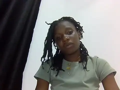 Sexxy petite1 online show from June 22, 2026, 3:42 pm