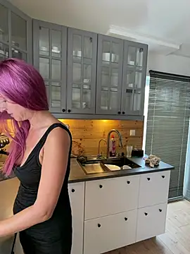 GermanMilfJasmin online show from July 15, 2026, 7:24 am