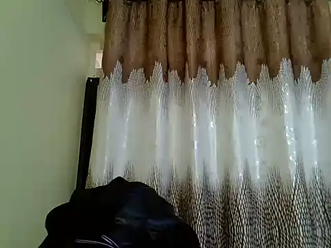 Snapshot of Pretty_Carson chatting on May 29, 2026, 6:22 am Pretty Carson online show from May 29, 2026, 6:22 am