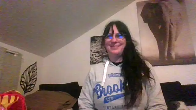 sexujuly88 online show from November 19, 2025, 10:10 pm