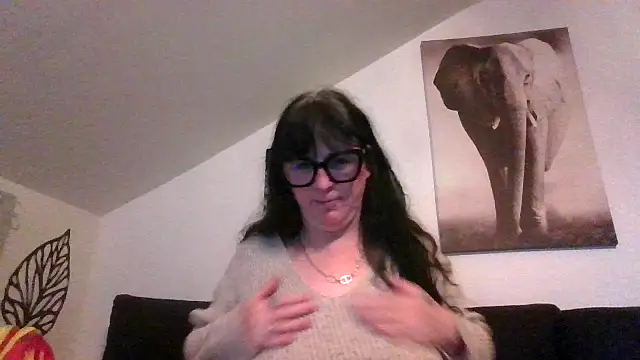 Snapshot of sexujuly88 chatting on May 21, 2026, 9:11 pm sexujuly88 online show from May 21, 2026, 9:11 pm