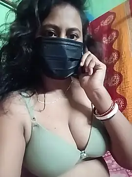 Sayanichatterjee024 online show from June 10, 2026, 5:39 am