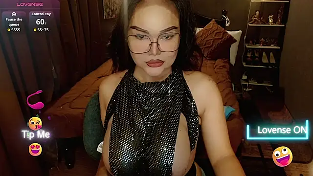 queengoddess07 online show from July 9, 2026, 7:51 pm