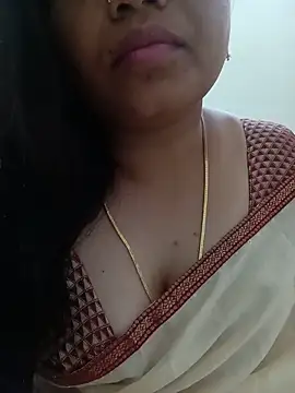 Snapshot of Anushka_tamil_kannada chatting on June 16, 2026, 6:27 am Anushka tamil kannada online show from June 16, 2026, 6:27 am