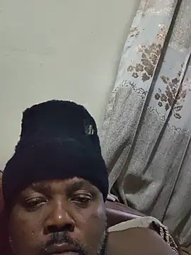 Snapshot of bloe101 chatting on July 9, 2026, 1:53 am bloe101 online show from July 9, 2026, 1:53 am