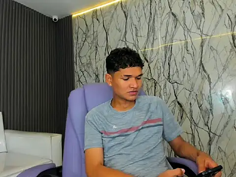 davexxx  online show from June 23, 2026, 12:41 am