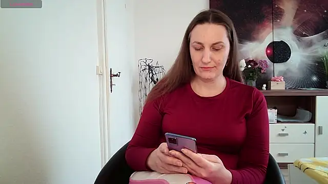 Yevgeshka-Milashka online show from March 16, 2025, 3:17 pm