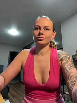 MonoGirl online show from June 19, 2026, 7:50 pm