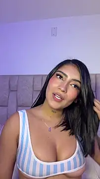 Nicolegh  online show from June 17, 2026, 2:03 am
