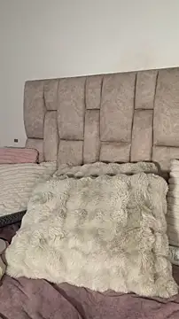 Nicolegh  online show from July 4, 2026, 2:07 am