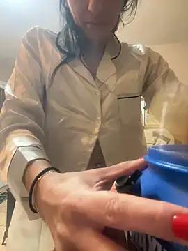 Snapshot of smoothkissx chatting on January 23, 2025, 10:22 am smoothkissx online show from January 23, 2025, 10:22 am