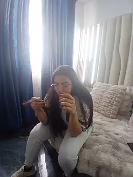 Snapshot of Renata_lizcano chatting on June 4, 2026, 2:12 pm Renata lizcano online show from June 4, 2026, 2:12 pm