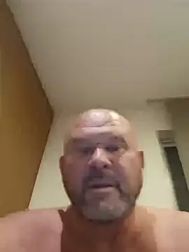 Deinemeine2026 online show from June 4, 2026, 11:44 pm