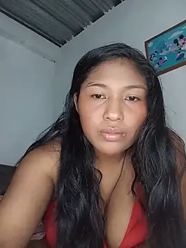 Snapshot of MoonMua chatting on June 17, 2026, 3:53 am MoonMua online show from June 17, 2026, 3:53 am
