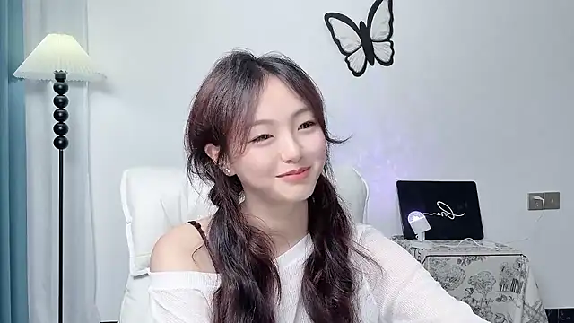 wenwen8888 online show from July 11, 2026, 3:15 pm