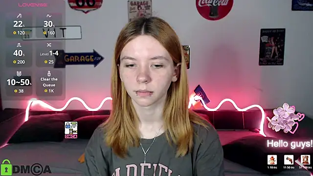 Snapshot of CarolInWonderland chatting on June 23, 2026, 7:06 am CarolInWonderland online show from June 23, 2026, 7:06 am