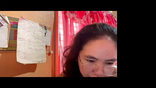 justhatsuse online show from June 7, 2026, 4:27 am