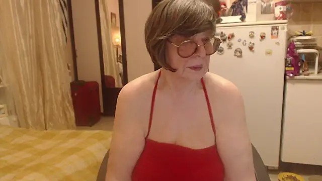 Sharon Amore online show from April 2, 2026, 7:22 pm