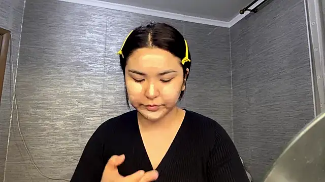 Snapshot of takatsukisenn chatting on June 13, 2026, 4:38 pm takatsukisenn online show from June 13, 2026, 4:38 pm