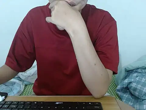 ThuyTien279 online show from July 7, 2026, 5:39 pm