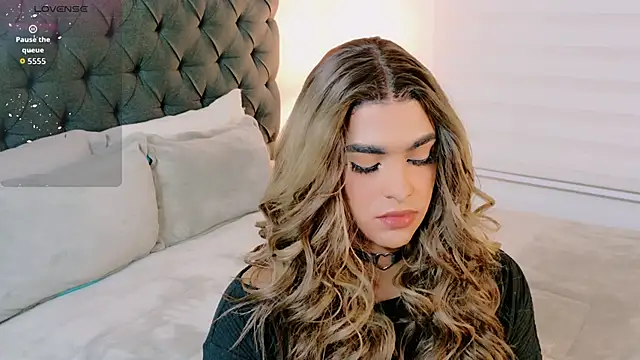 Snapshot of Scarlethvhonparker chatting on October 3, 2025, 1:57 am Scarlethvhonparker online show from October 3, 2025, 1:57 am