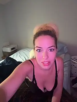 milfymorgan online show from July 2, 2026, 5:08 pm