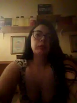 veronicayoung88 online show from June 13, 2026, 9:57 pm