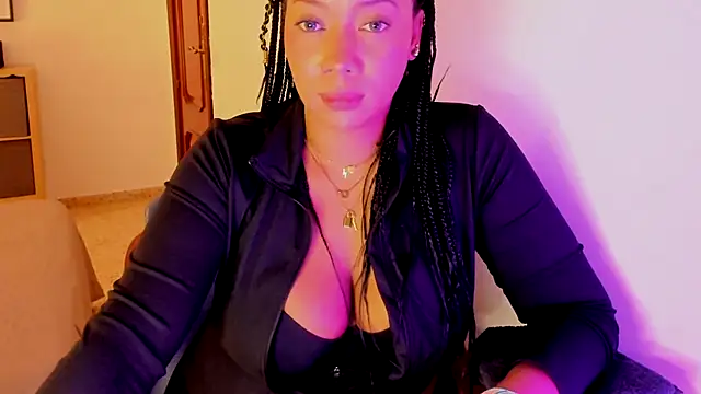 Snapshot of NicolePasqualott chatting on October 5, 2025, 7:45 pm NicolePasqualott online show from October 5, 2025, 7:45 pm