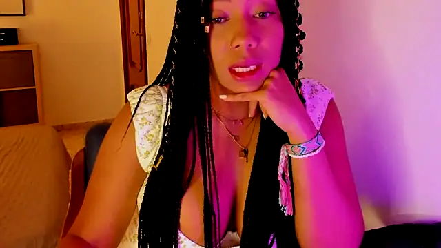 Snapshot of NicolePasqualott chatting on October 7, 2025, 7:22 pm NicolePasqualott online show from October 7, 2025, 7:22 pm