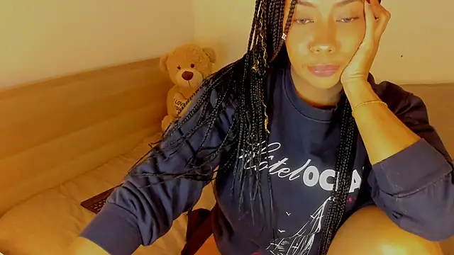 Snapshot of NicolePasqualott chatting on October 29, 2025, 10:44 pm NicolePasqualott online show from October 29, 2025, 10:44 pm