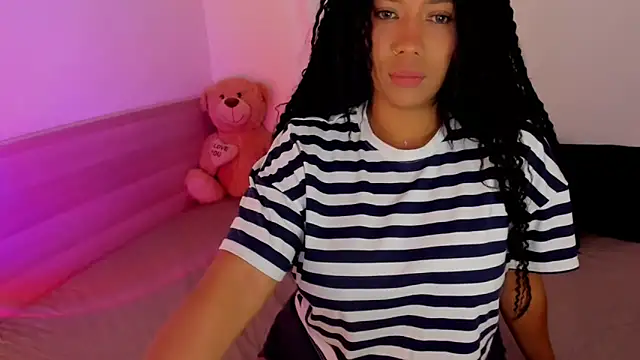 Snapshot of NicolePasqualott chatting on November 18, 2025, 7:29 pm NicolePasqualott online show from November 18, 2025, 7:29 pm