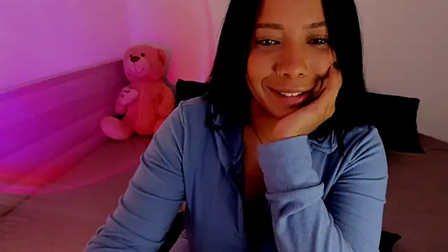 Snapshot of NicolePasqualott chatting on November 24, 2025, 9:14 pm NicolePasqualott online show from November 24, 2025, 9:14 pm